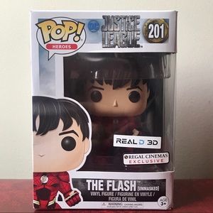 THE FLASH exclusive vinyl figure